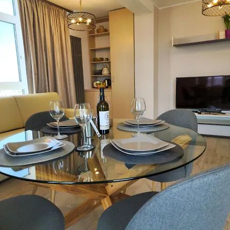 Panoramic Pool & Mamaia Nord Apartamento Năvodari