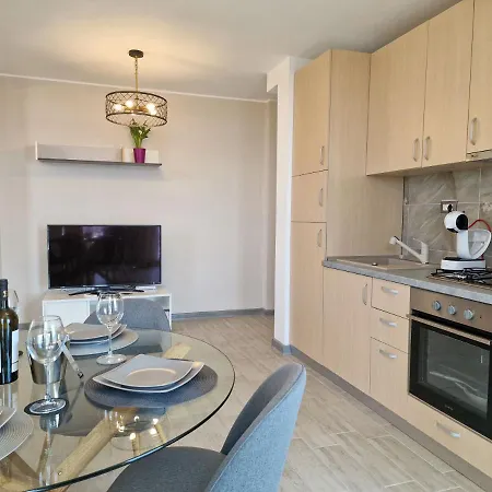 Panoramic Pool & Mamaia Nord 3*