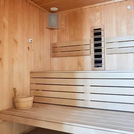 Apartment Panoramic Pool & Spa Mamaia Nord Navodari