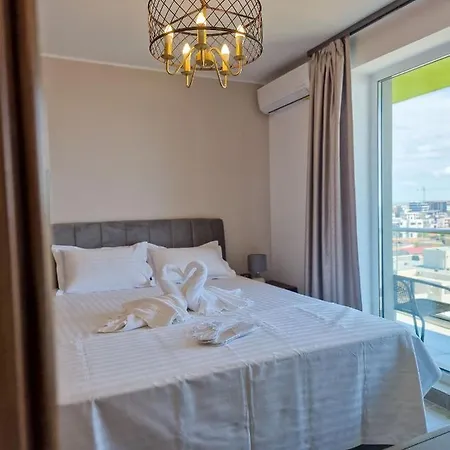 Panoramic Pool & Spa Mamaia Nord * Navodari
