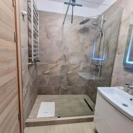 Panoramic Pool & Mamaia Nord Apartamento