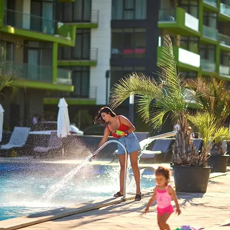 Panoramic Pool & Mamaia Nord 3* Navodari