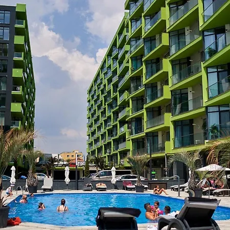Panoramic Pool & Mamaia Nord Apartamento Năvodari