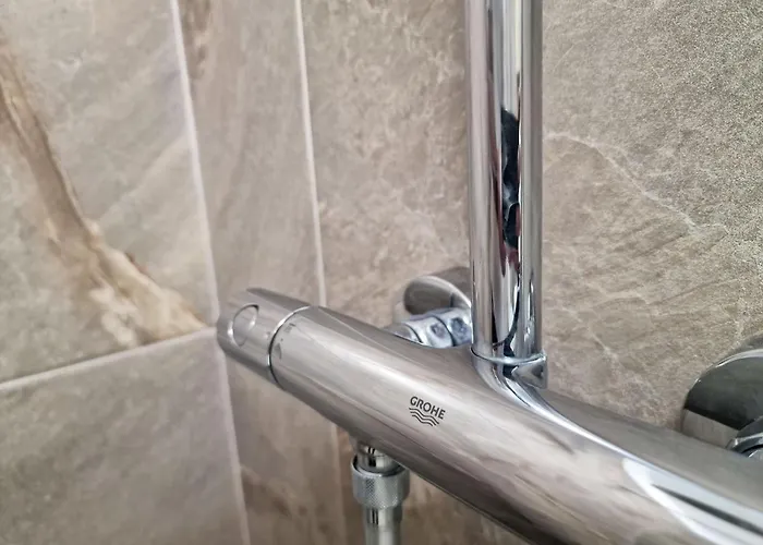 Panoramic Pool & Mamaia Nord Apartment Navodari